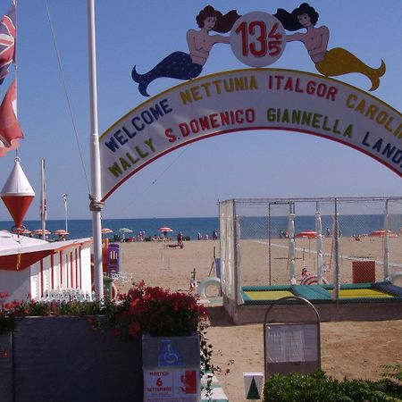Hotel Giannella Rimini Bagian luar foto