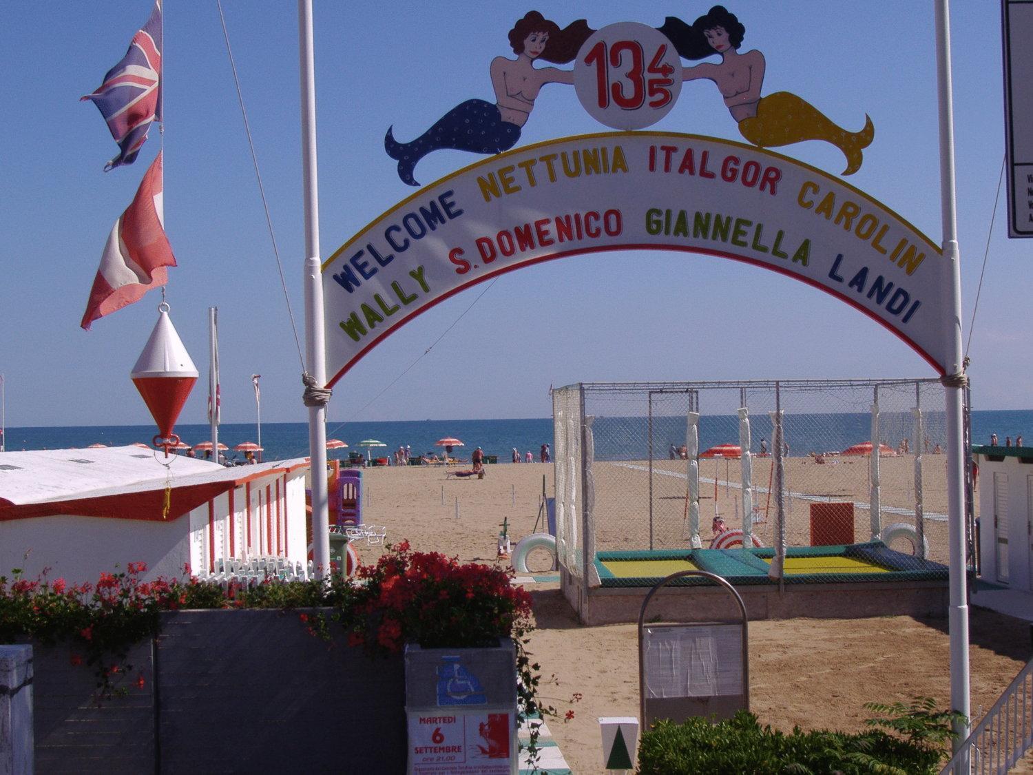 Hotel Giannella Rimini Bagian luar foto